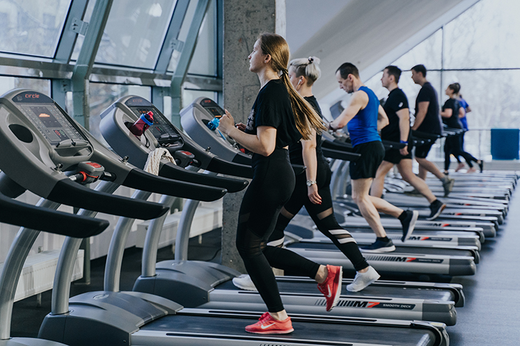 GYM PEOPLE Дженский торговый Russia